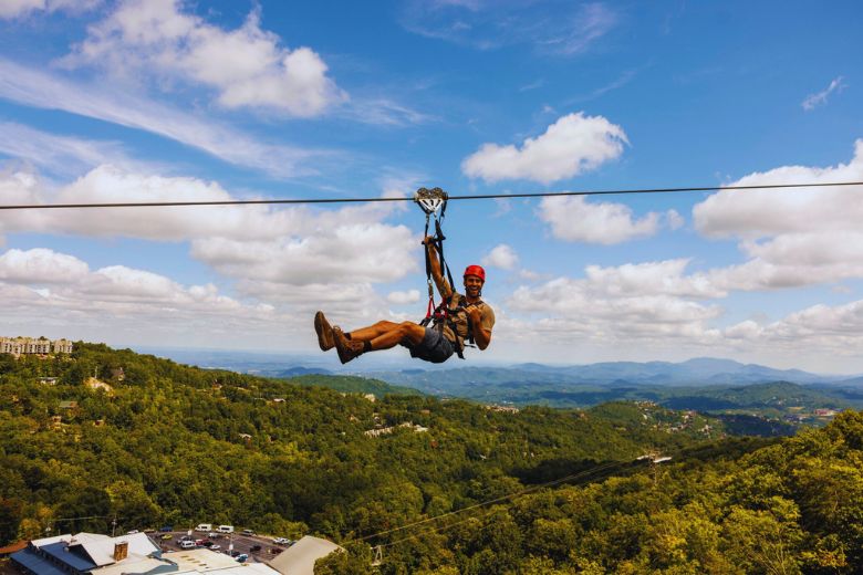 7 Fun Activities to Do in Gatlinburg, Tennessee This April